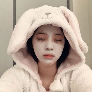 Meet your Posher, Nana